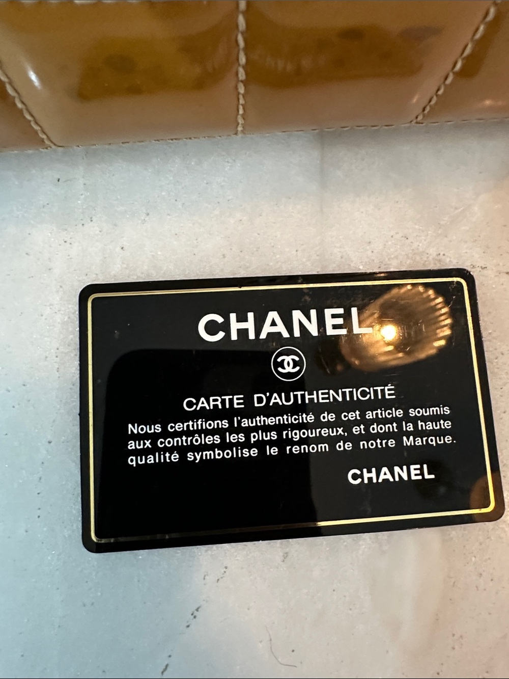 CHANEL Patent Quilted Camera Bag in Caramel Duster included - Picture 4 of 6